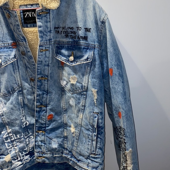 Sherpa Jean Jacket - Picture 2 of 5